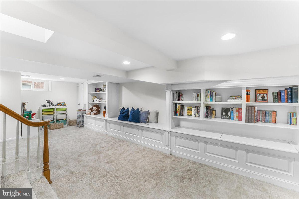 1013 Crest Road photo 21
