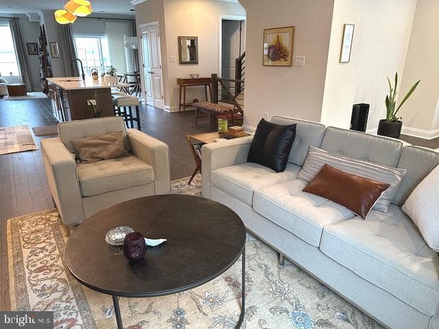 201 Charles Ellis Drive photo 7