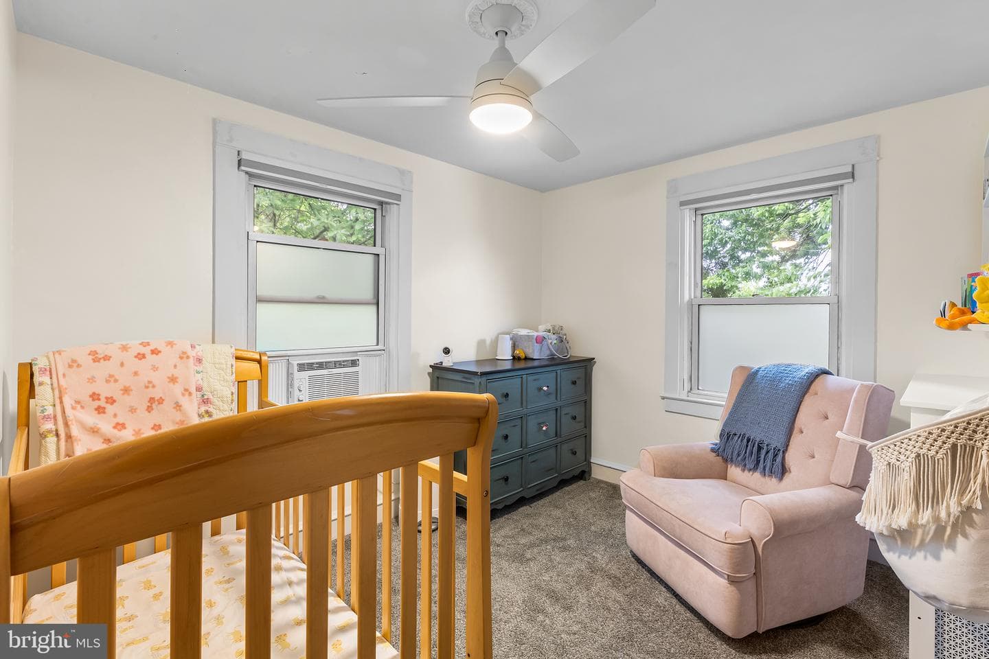 213 Yates Avenue photo 22