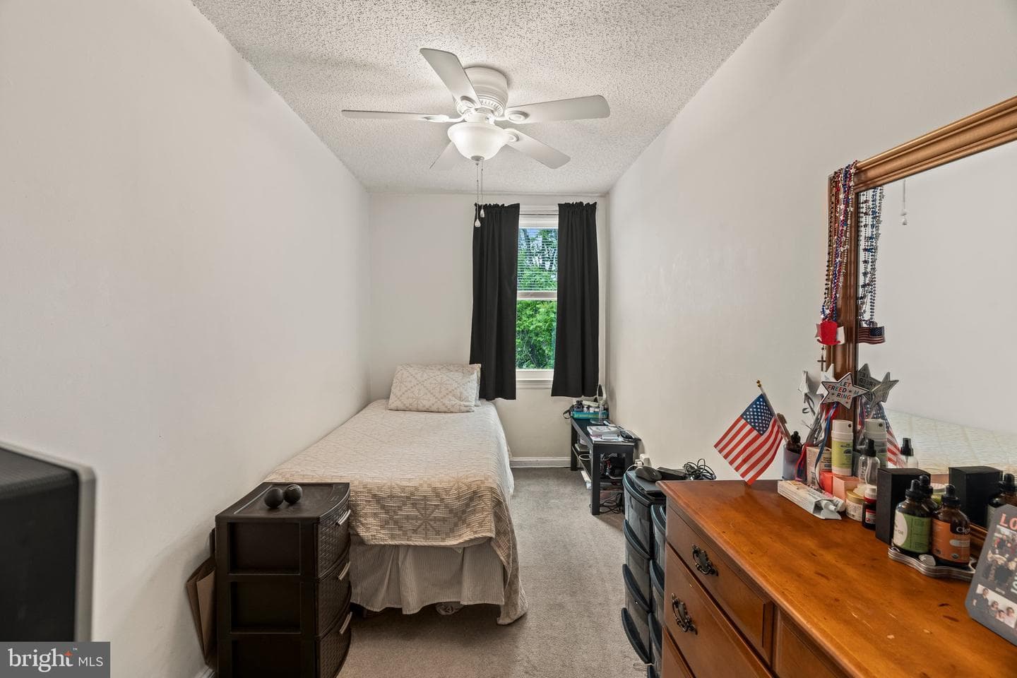 2319 Bond Avenue photo 12