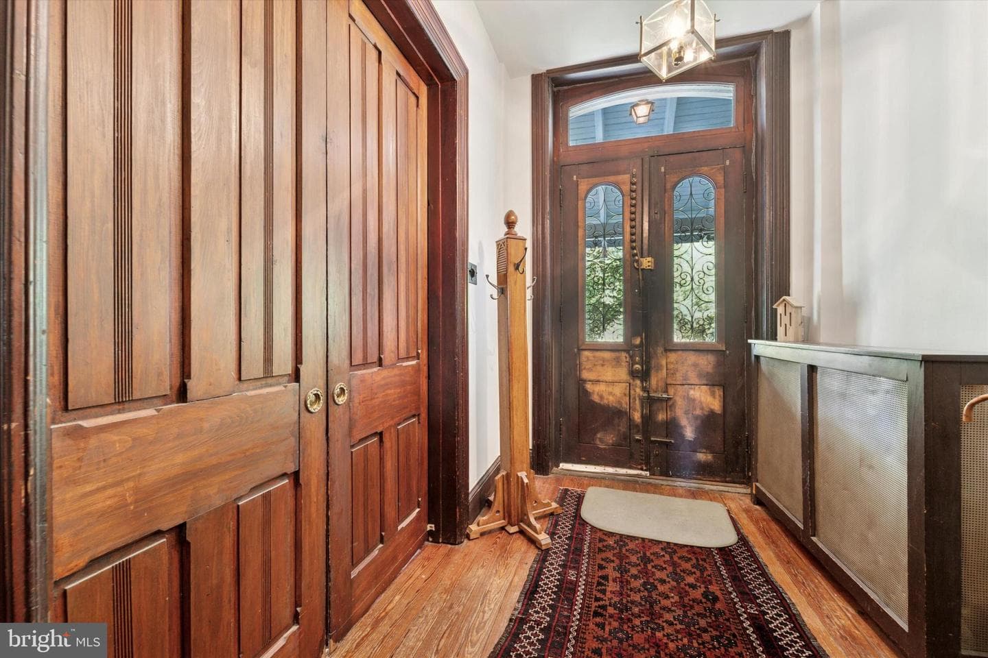 132 S Lansdowne Avenue photo 8
