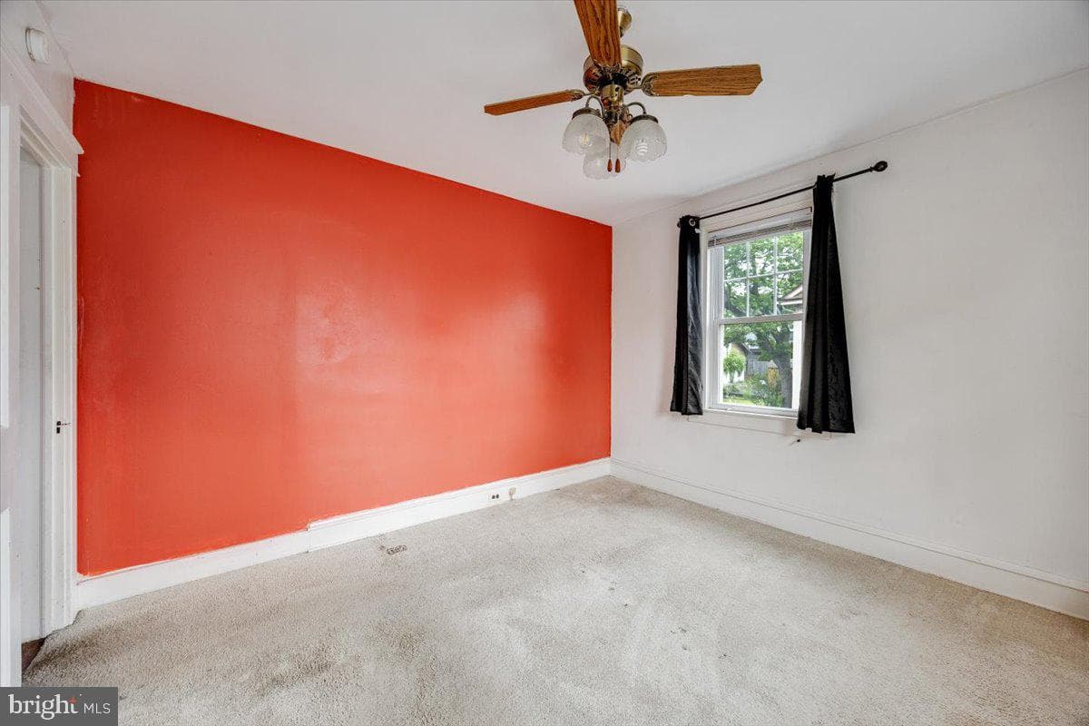 344 Clearbrook Avenue photo 17