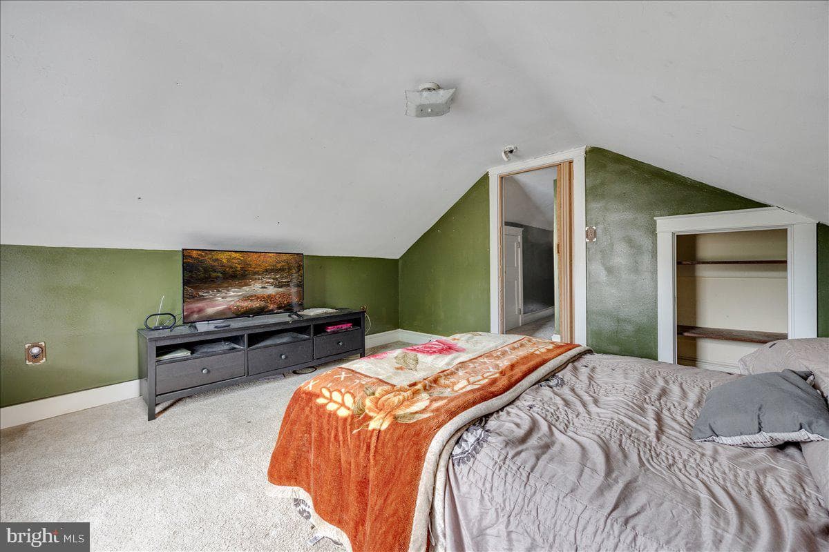 344 Clearbrook Avenue photo 25