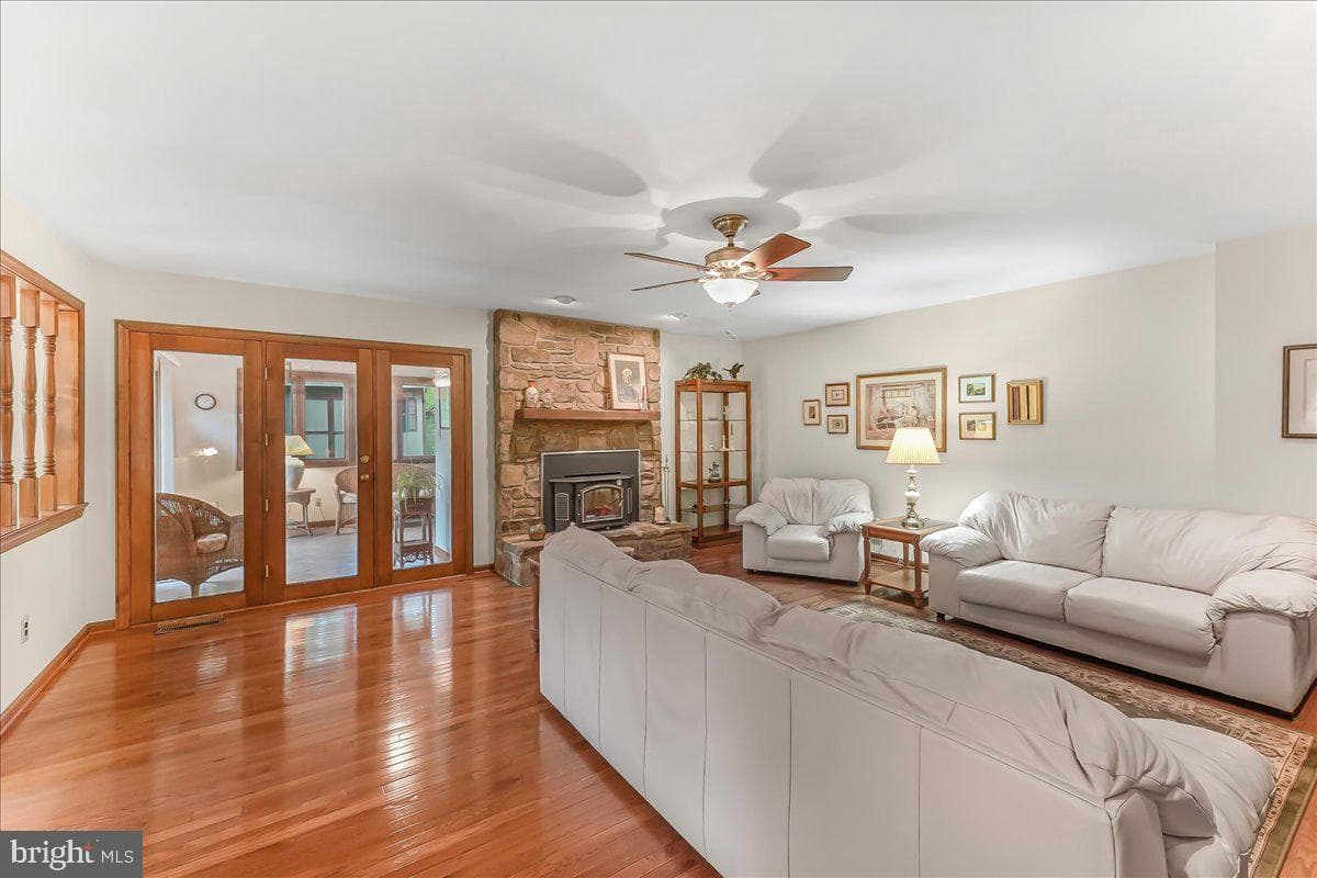35 Andrien Road photo 10