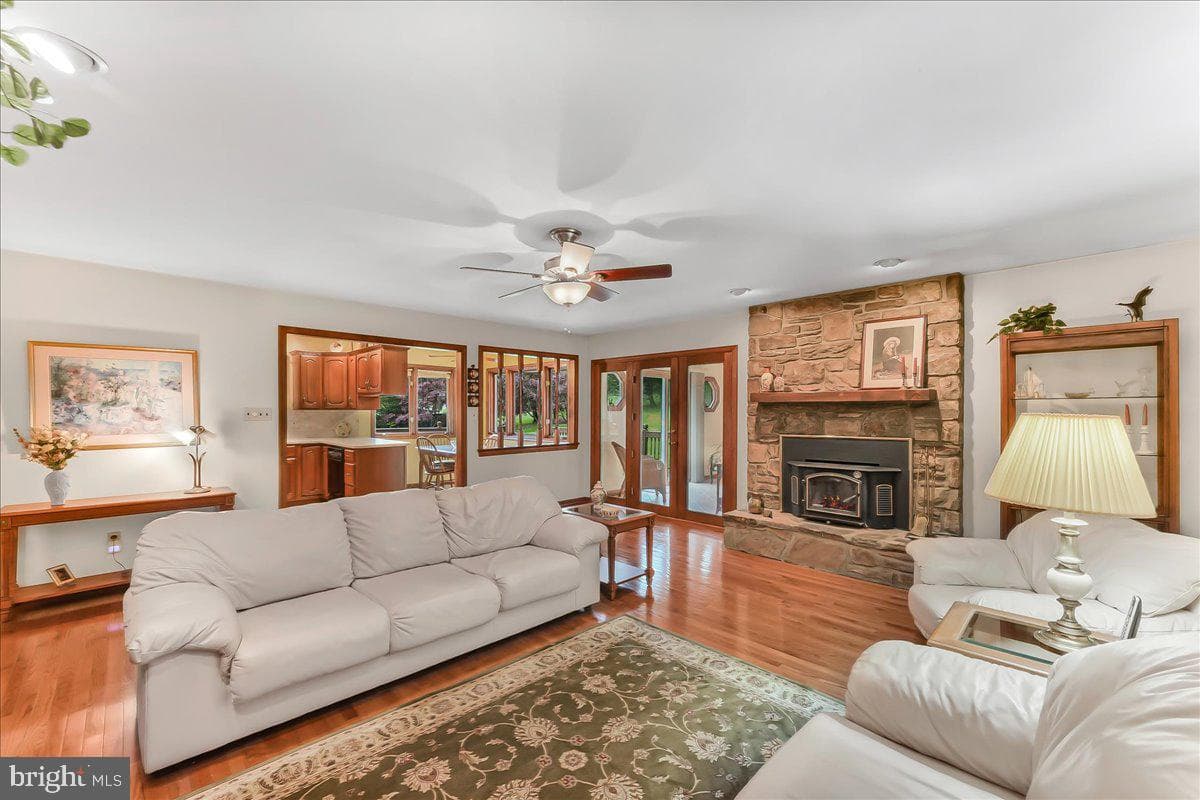 35 Andrien Road photo 11