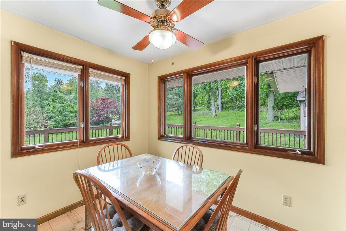 35 Andrien Road photo 15