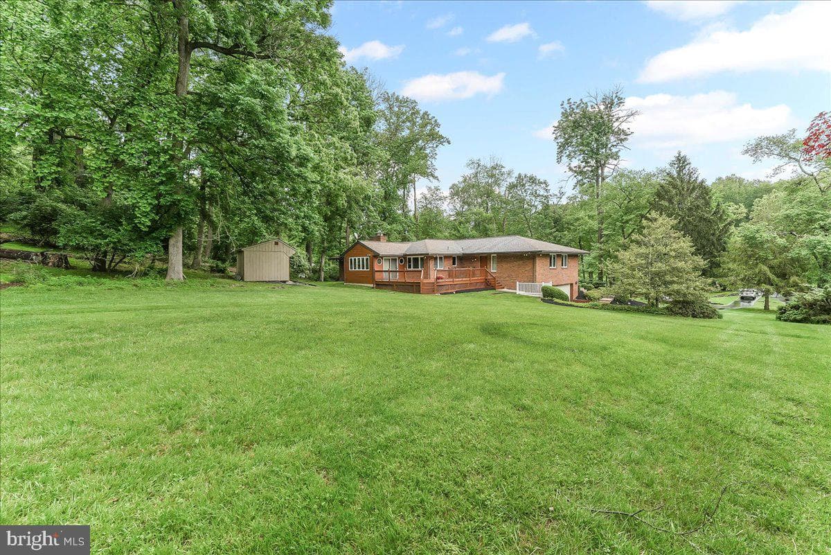 35 Andrien Road photo 4