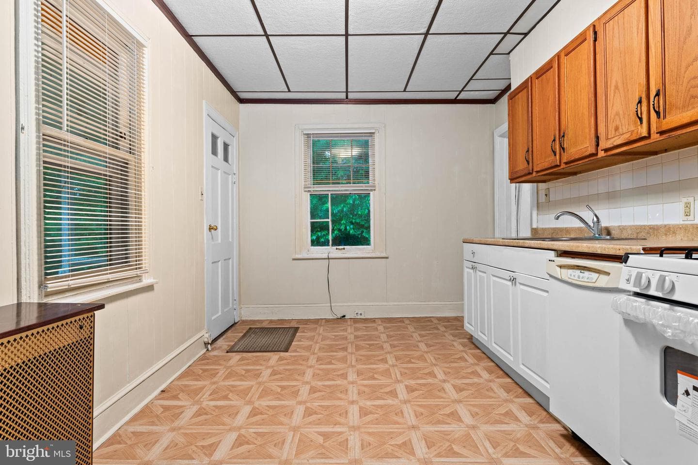 732 Buck Lane photo 11