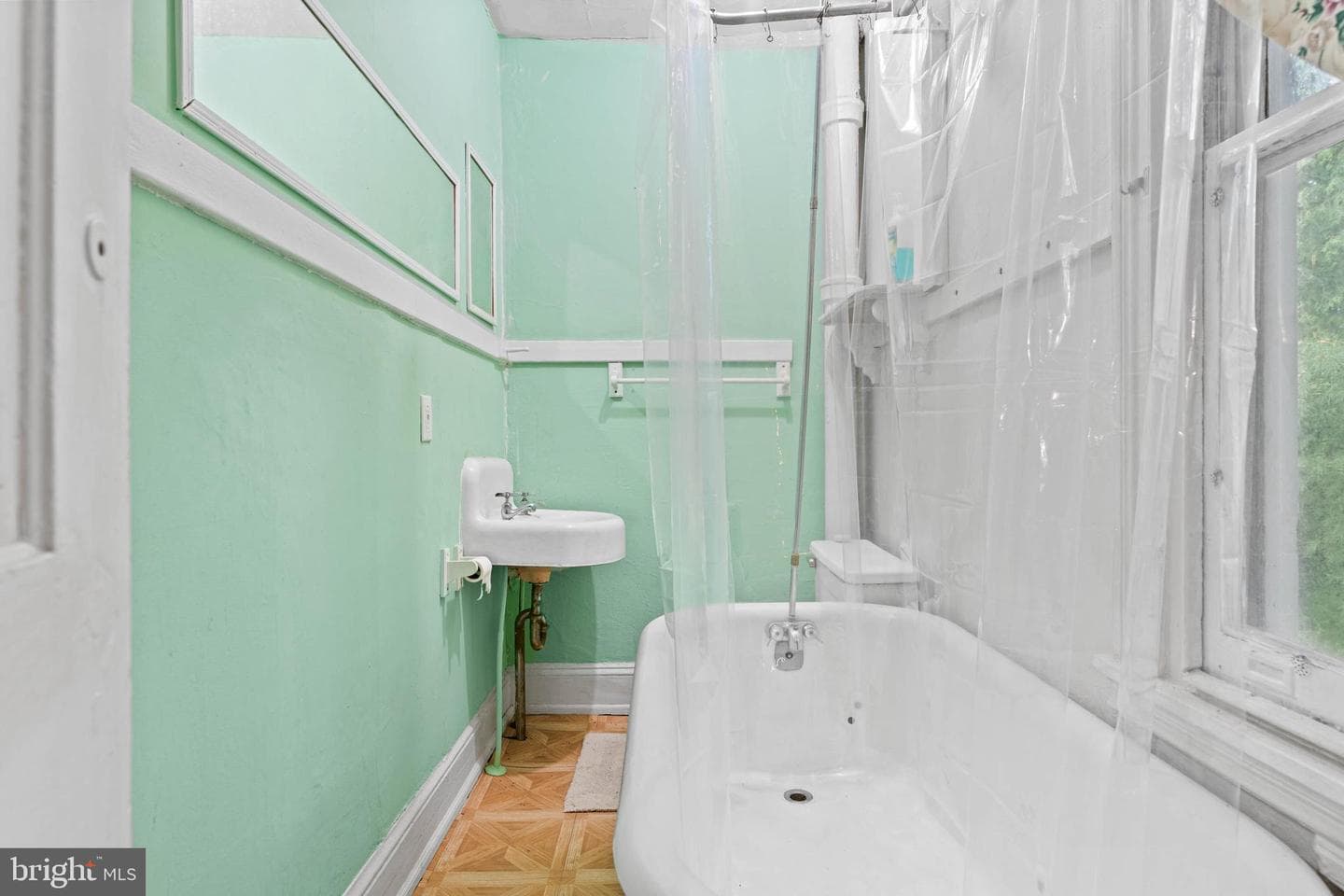 732 Buck Lane photo 14
