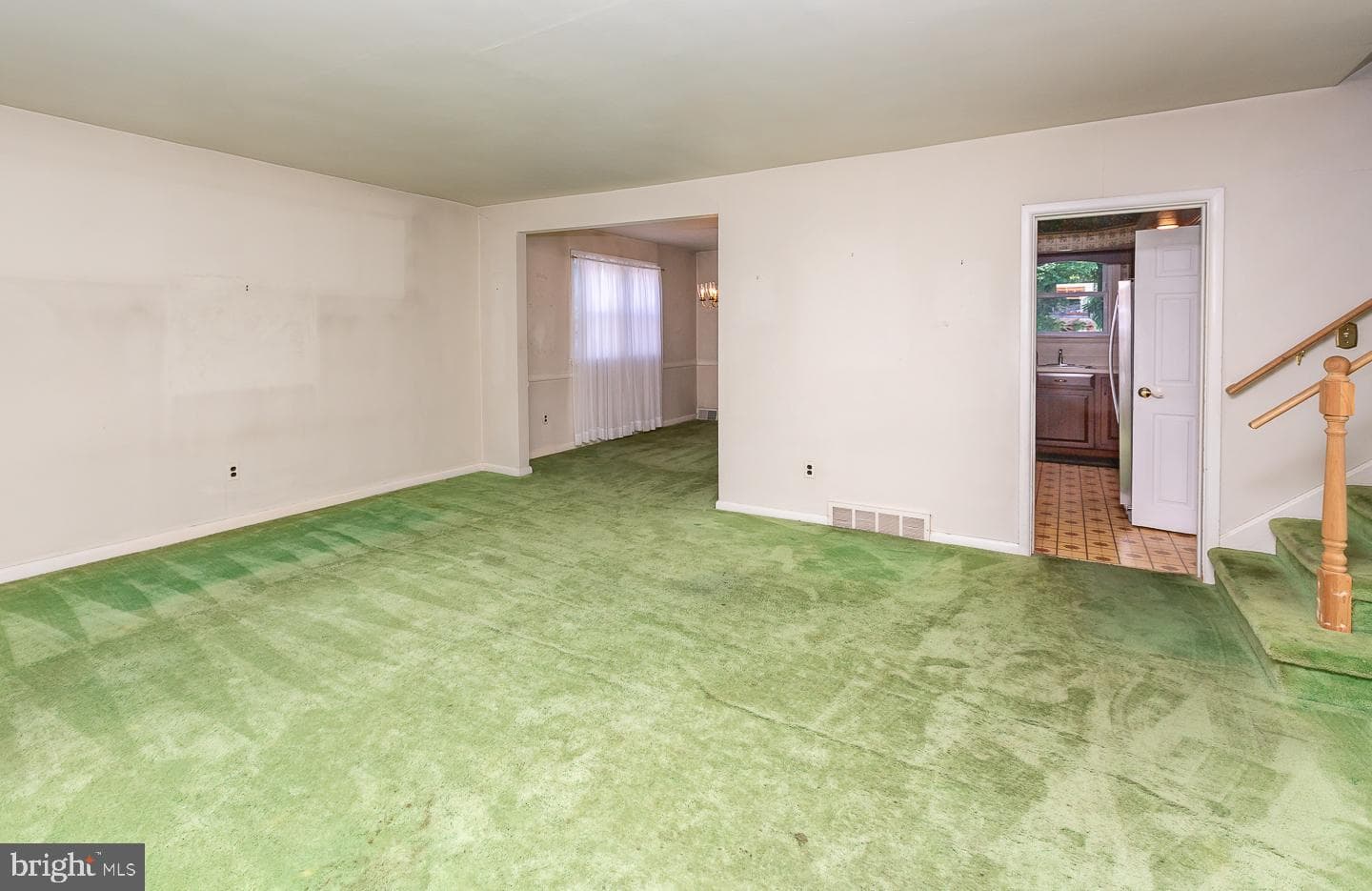 325 Rittenhouse Circle photo 10