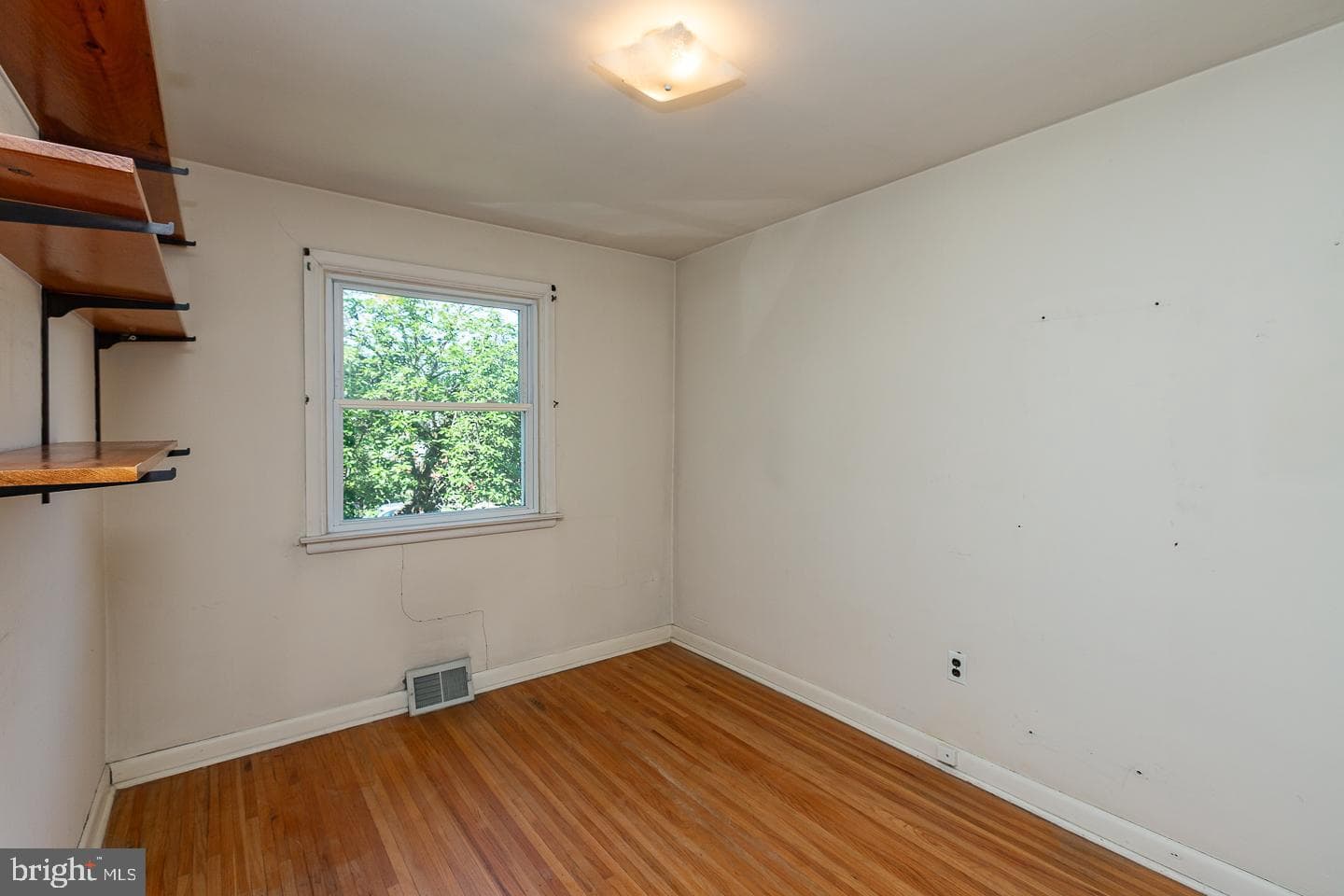 325 Rittenhouse Circle photo 19