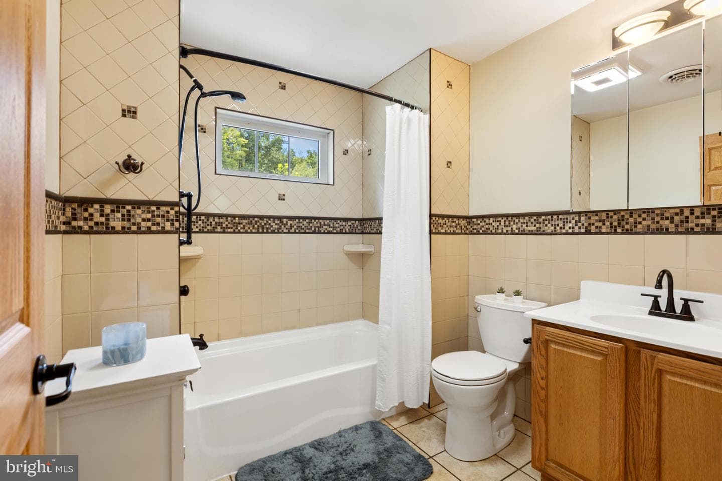 3137 Laughead Lane photo 46