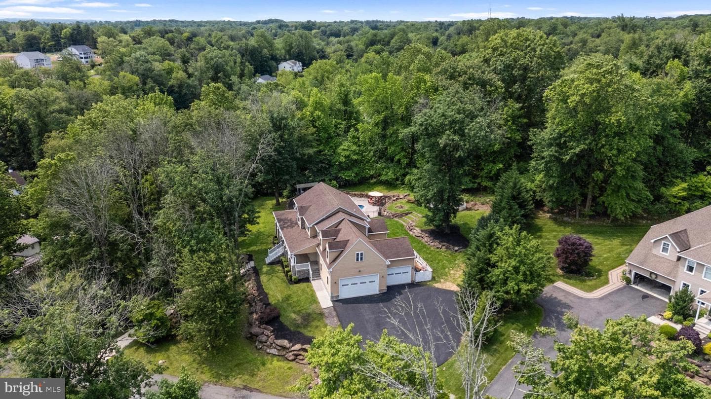 3137 Laughead Lane photo 71