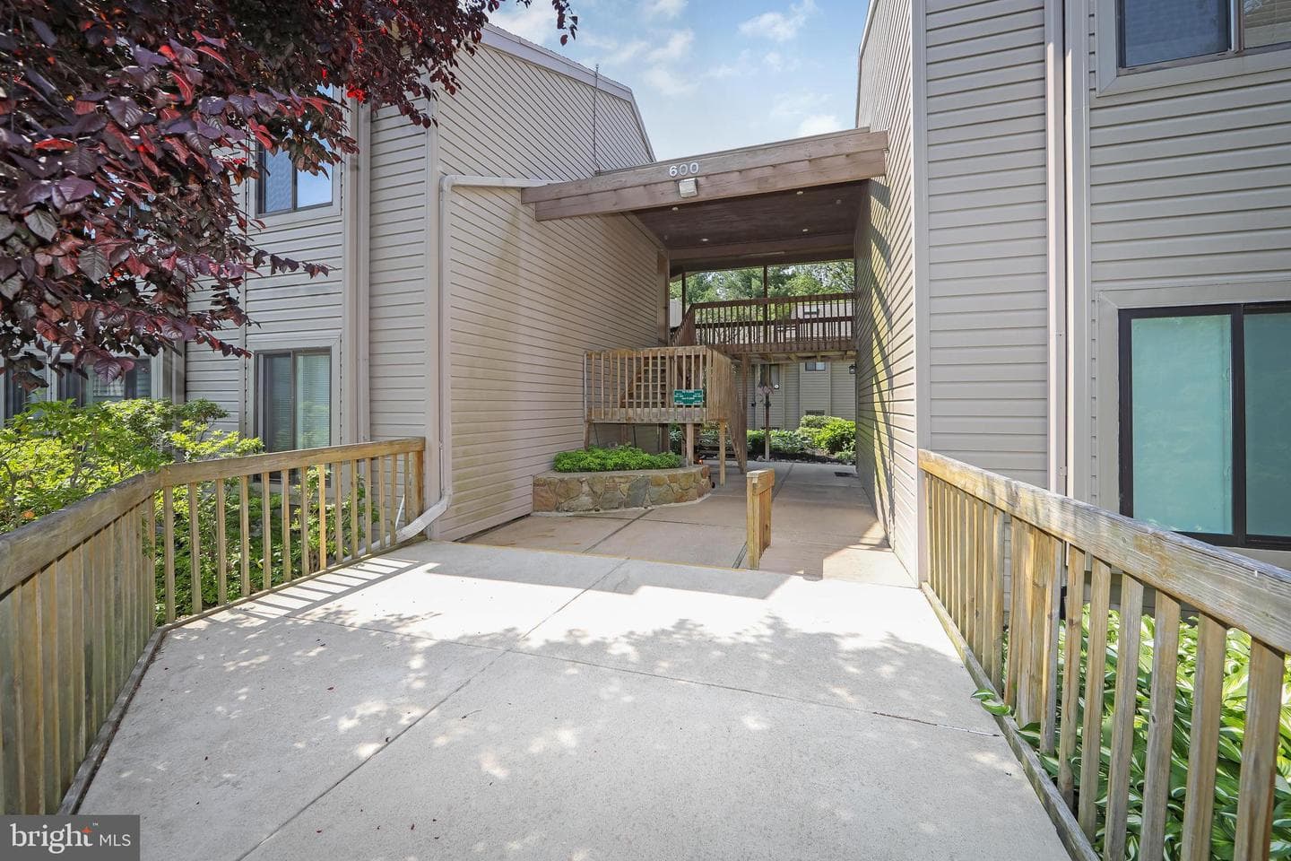 602 Pritchard Place photo 3