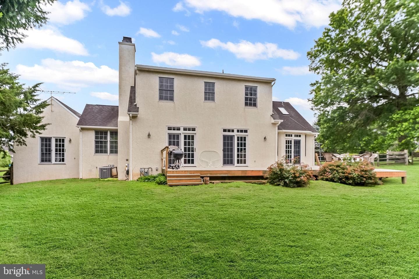384 Lenni Road photo 5