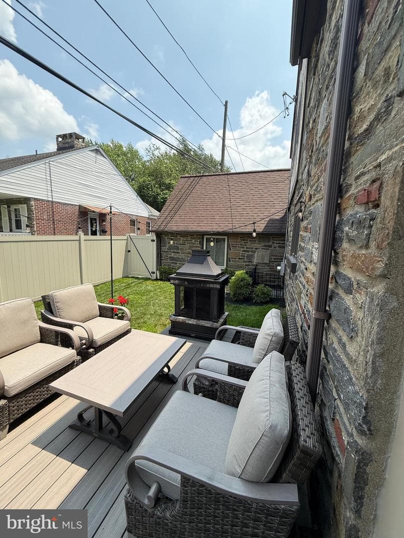 4414 Marvine photo 37