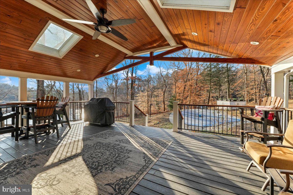 601 Crum Creek Road photo 22