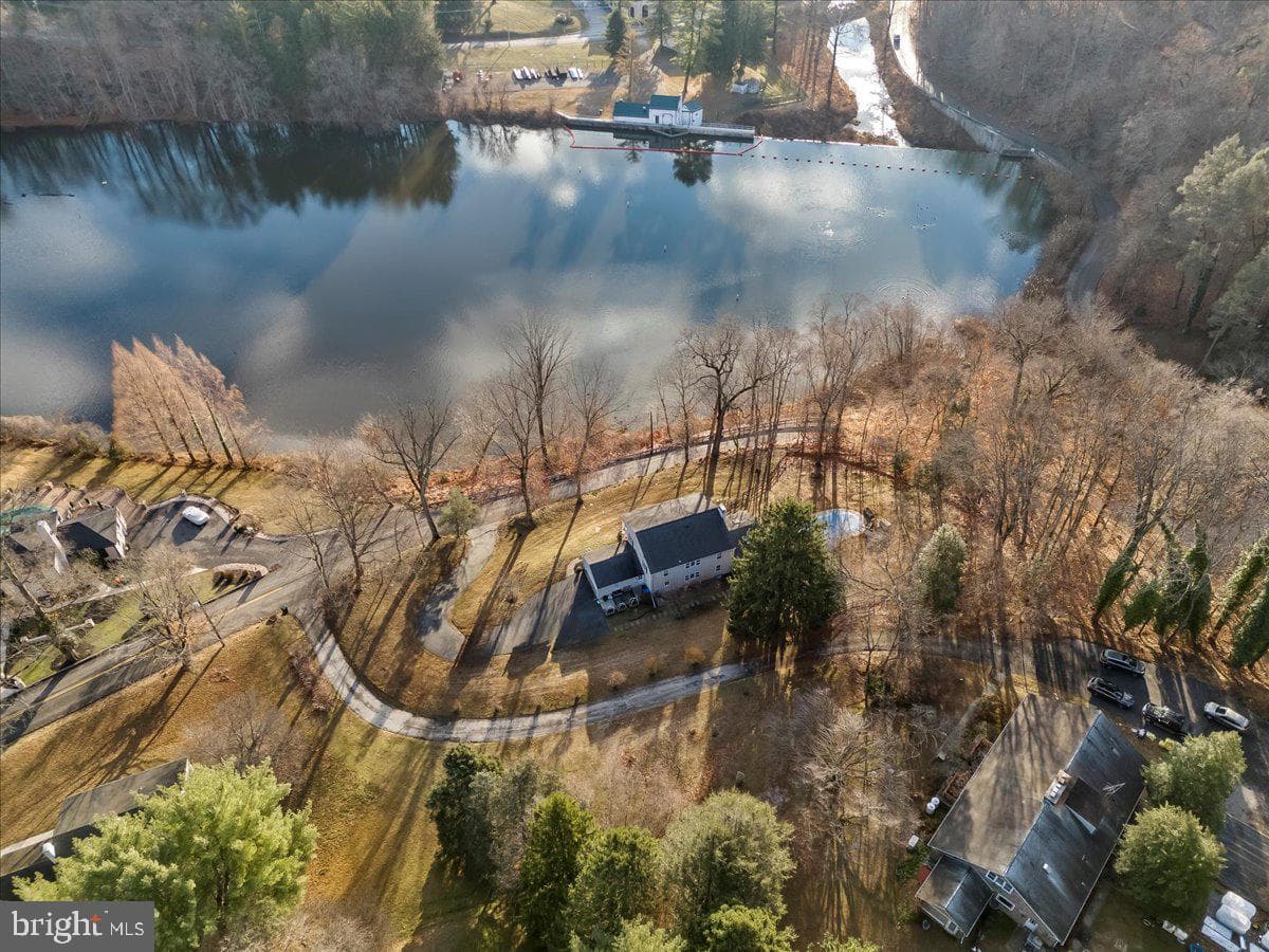 601 Crum Creek Road photo 46