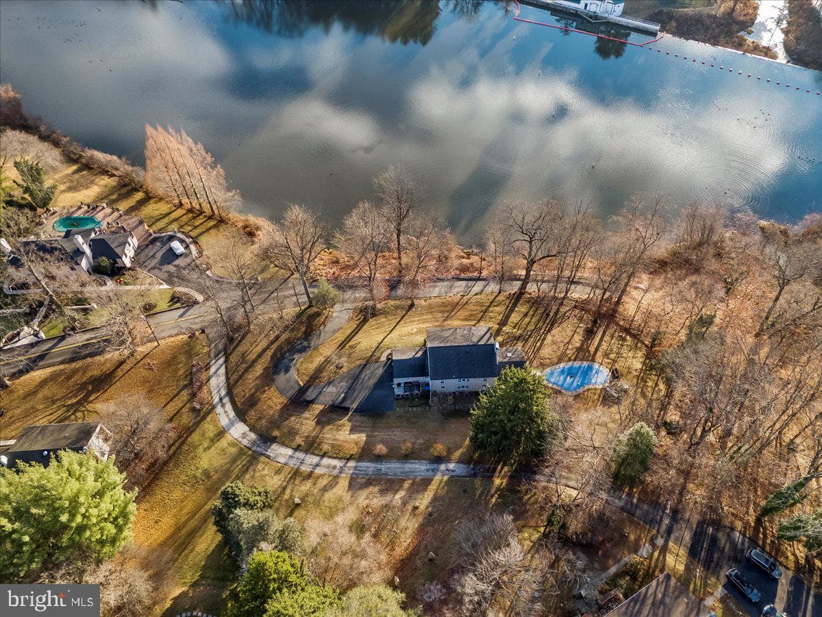601 Crum Creek Road photo 47