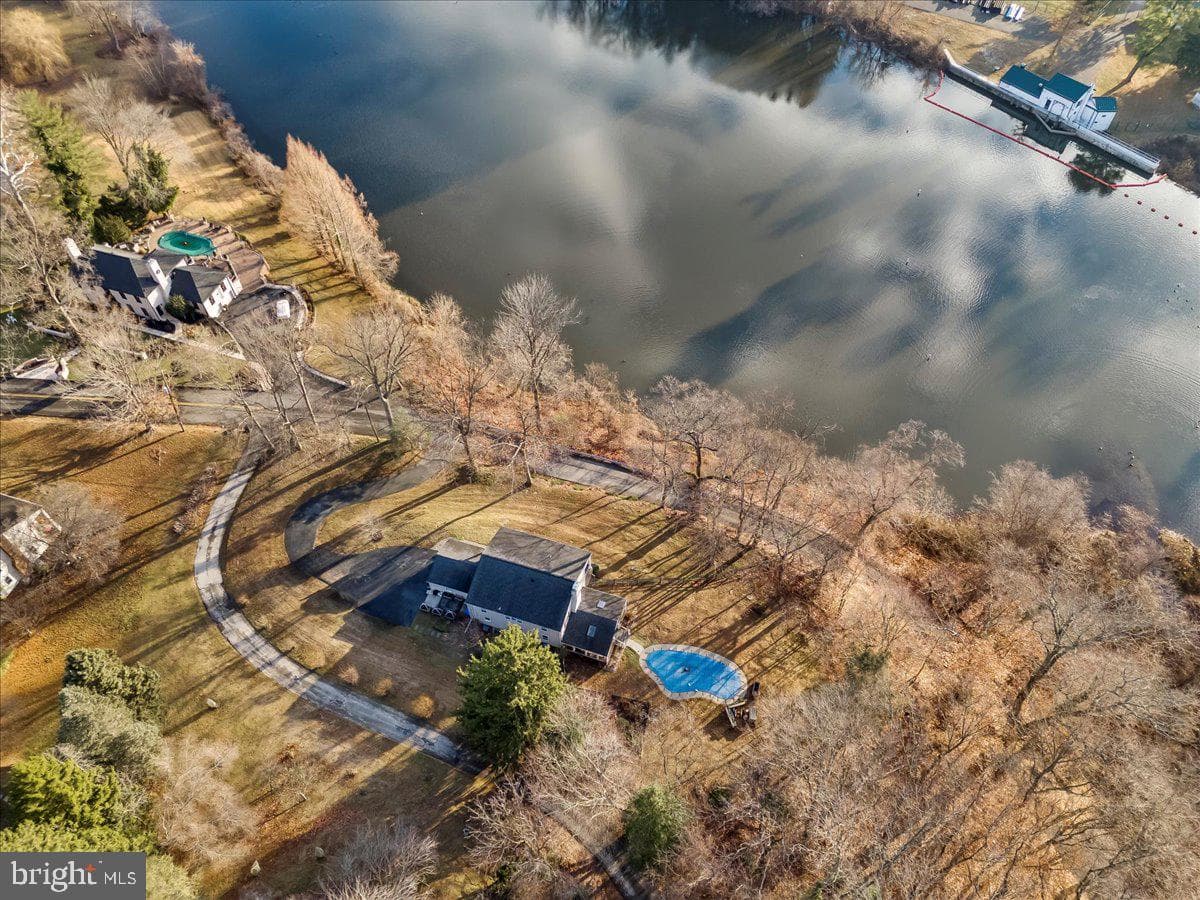 601 Crum Creek Road photo 48
