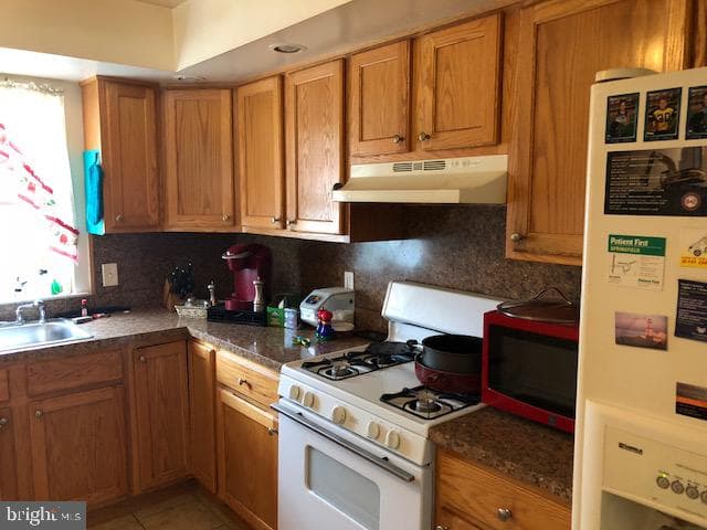 16 S Linden Avenue photo 8