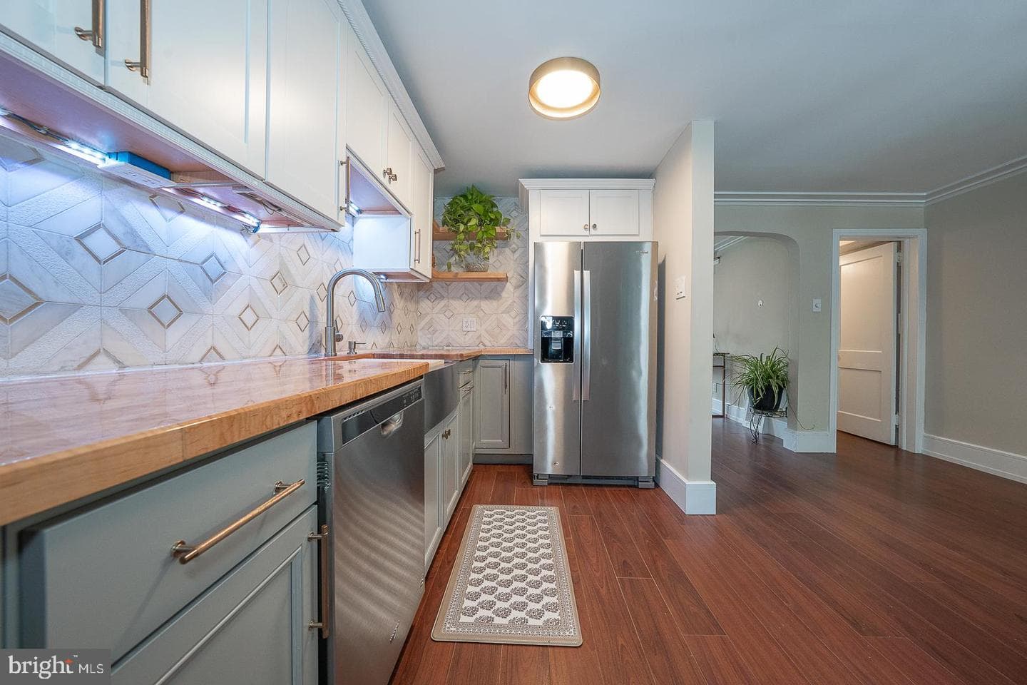 944 Fairfax Road photo 12