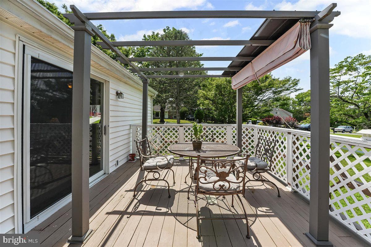 11 Stratford Drive photo 26