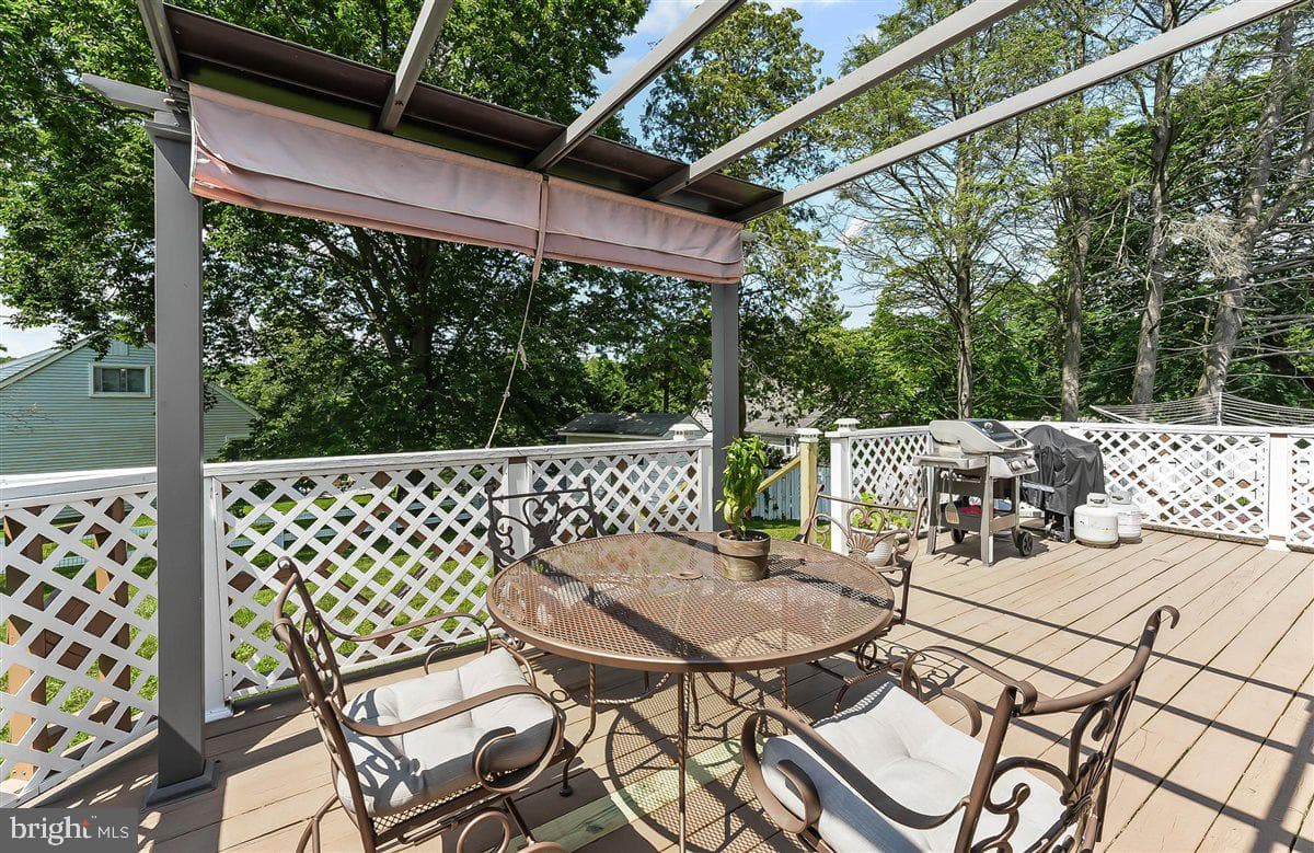 11 Stratford Drive photo 27
