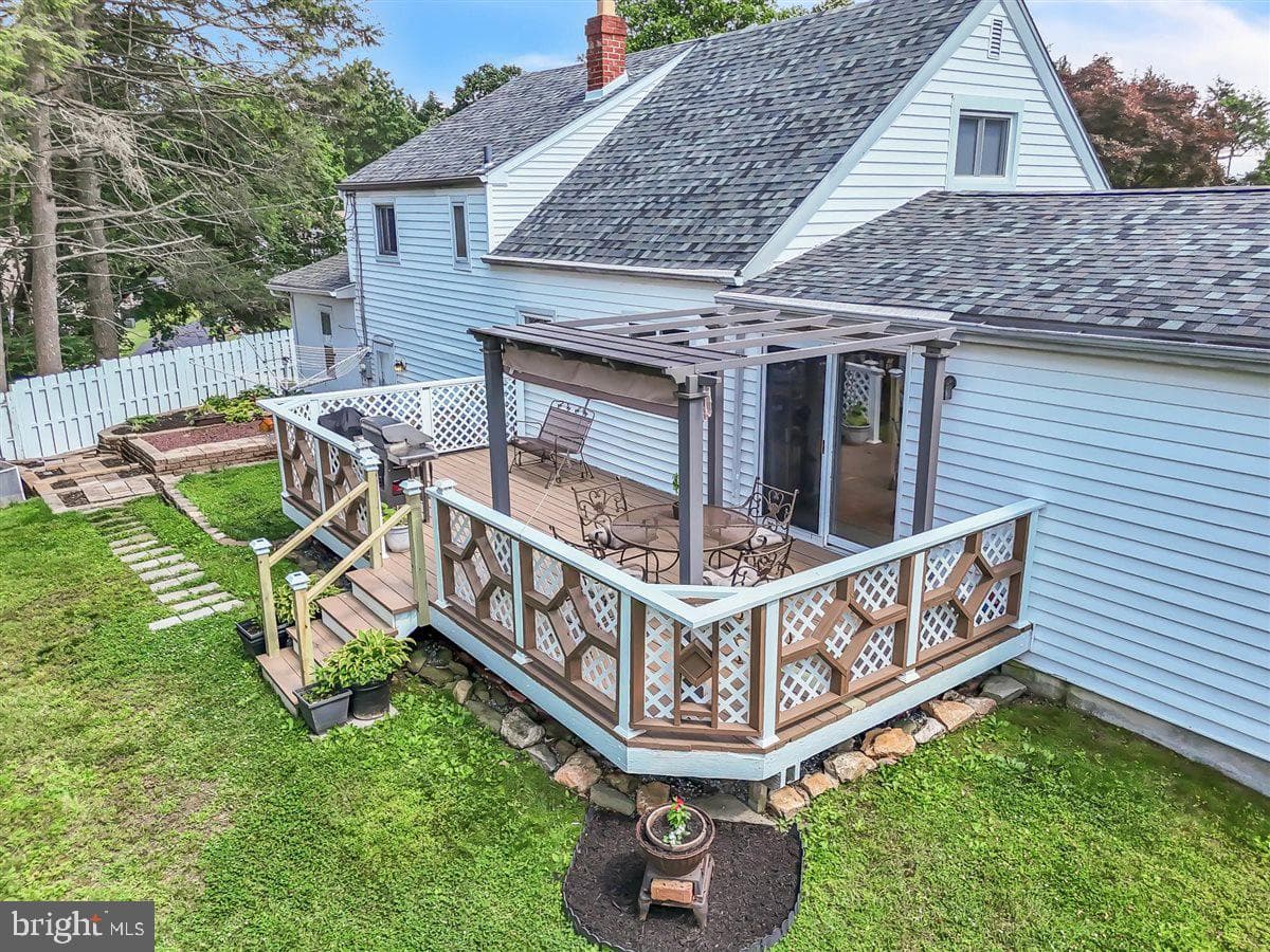 11 Stratford Drive photo 37