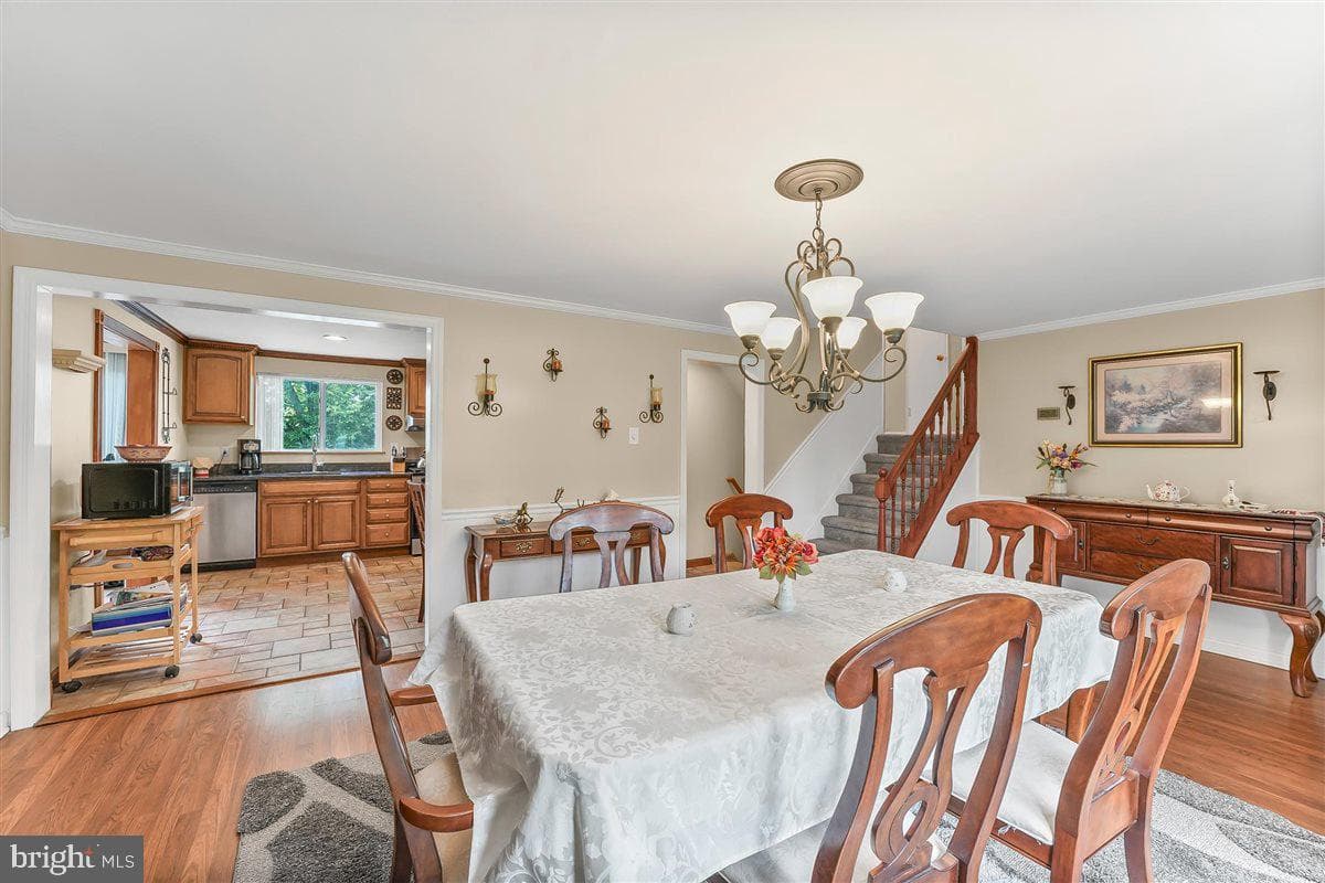 11 Stratford Drive photo 7