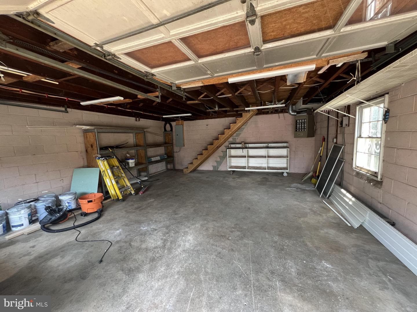 220 Kossuth Avenue photo 38