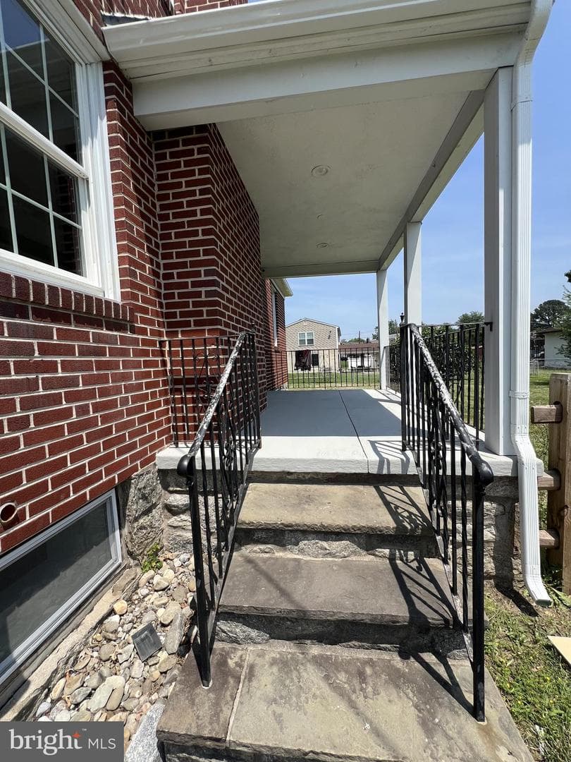 220 Kossuth Avenue photo 42
