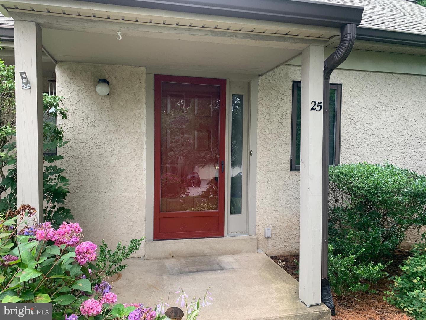 25 Oakmont Place photo 3