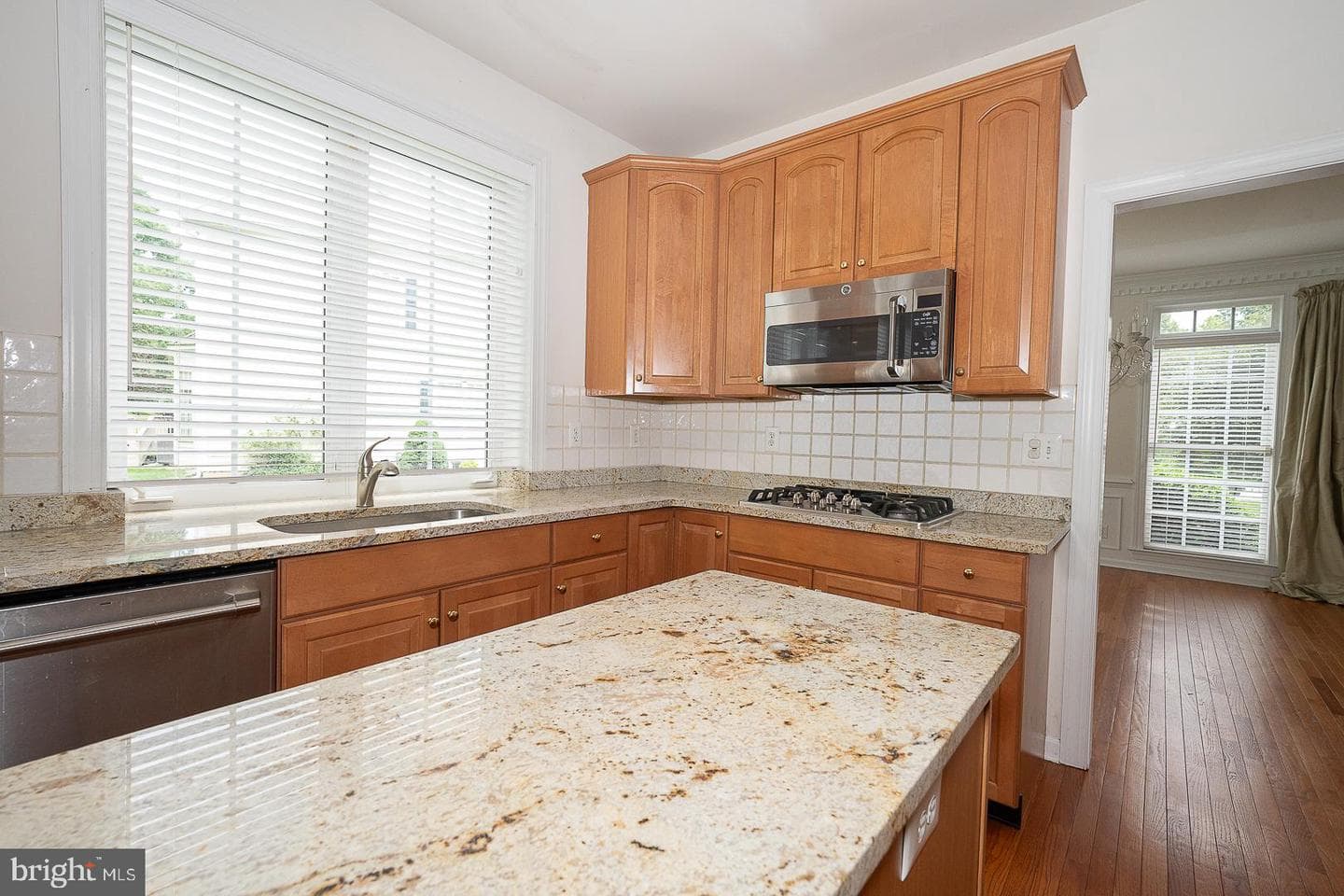 206 Excalibur Drive photo 11