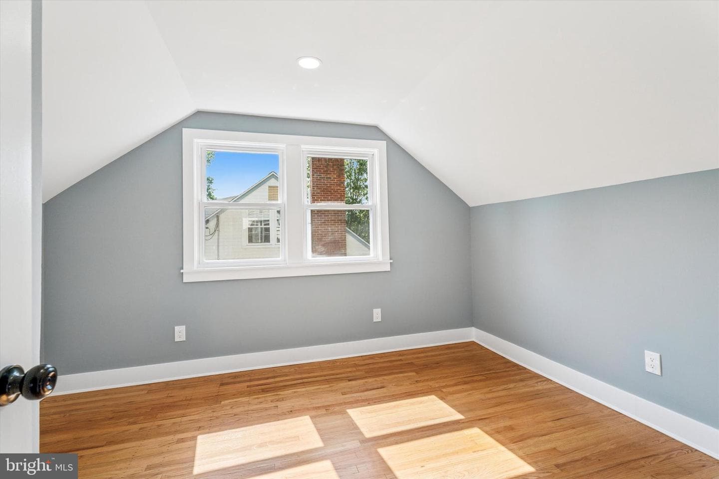 456 Colfax Road photo 12