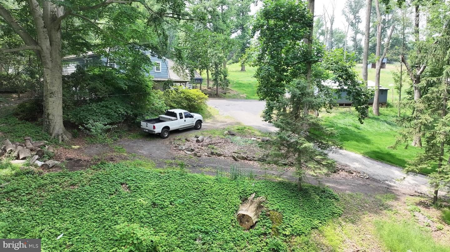 160 Stoney Bank Road photo 46