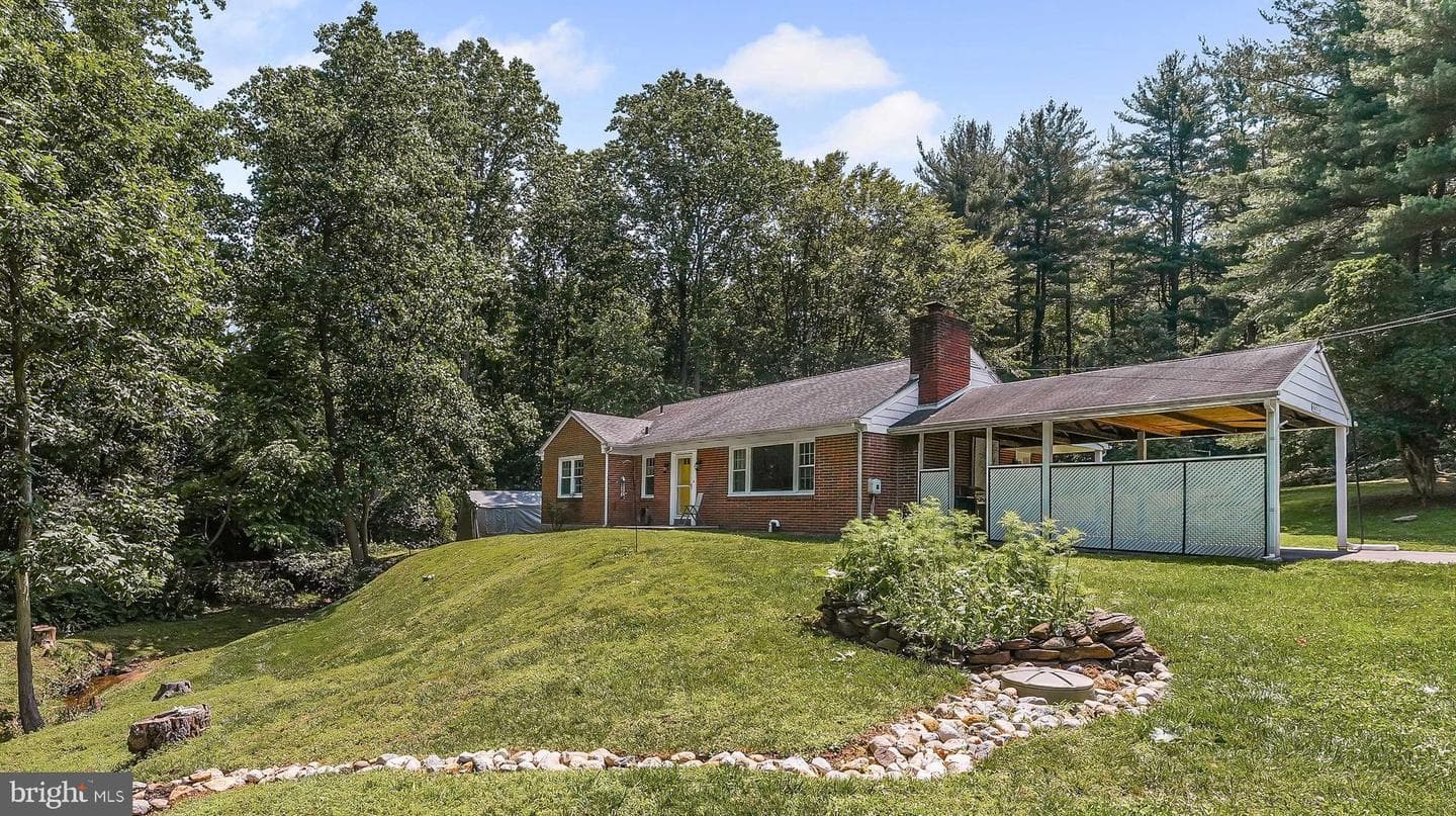 430 W Rose Tree Road photo 2