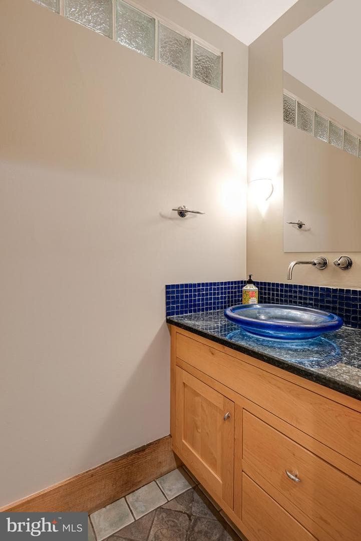 54 Grist Mill Road photo 12