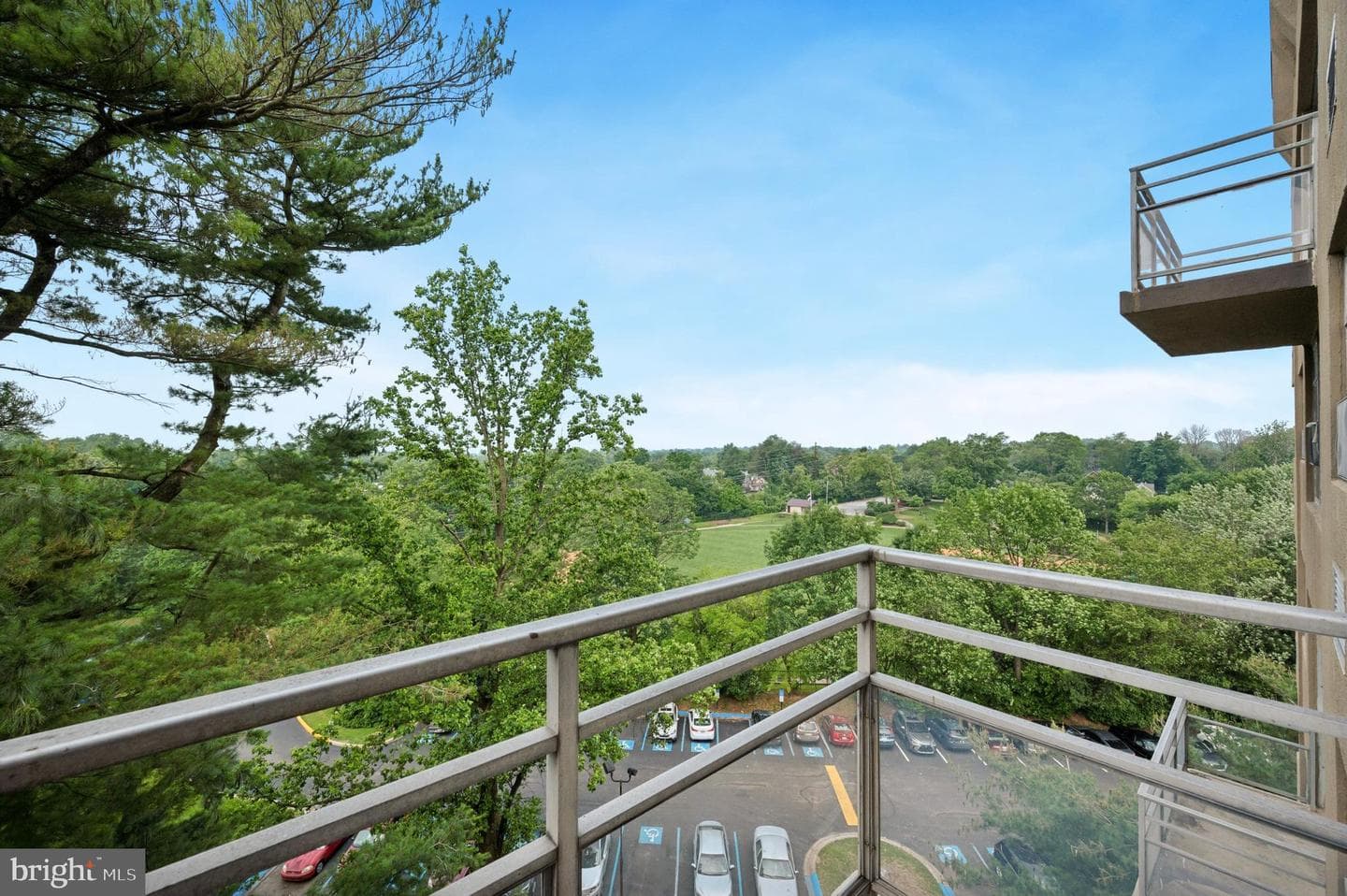 1030 E Lancaster Avenue #806 photo 11