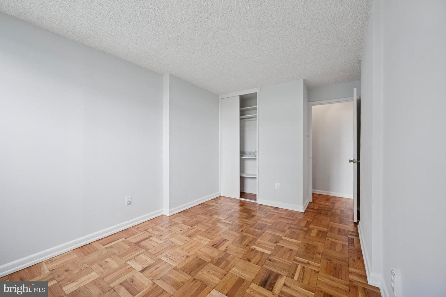 1030 E Lancaster Avenue #806 photo 16