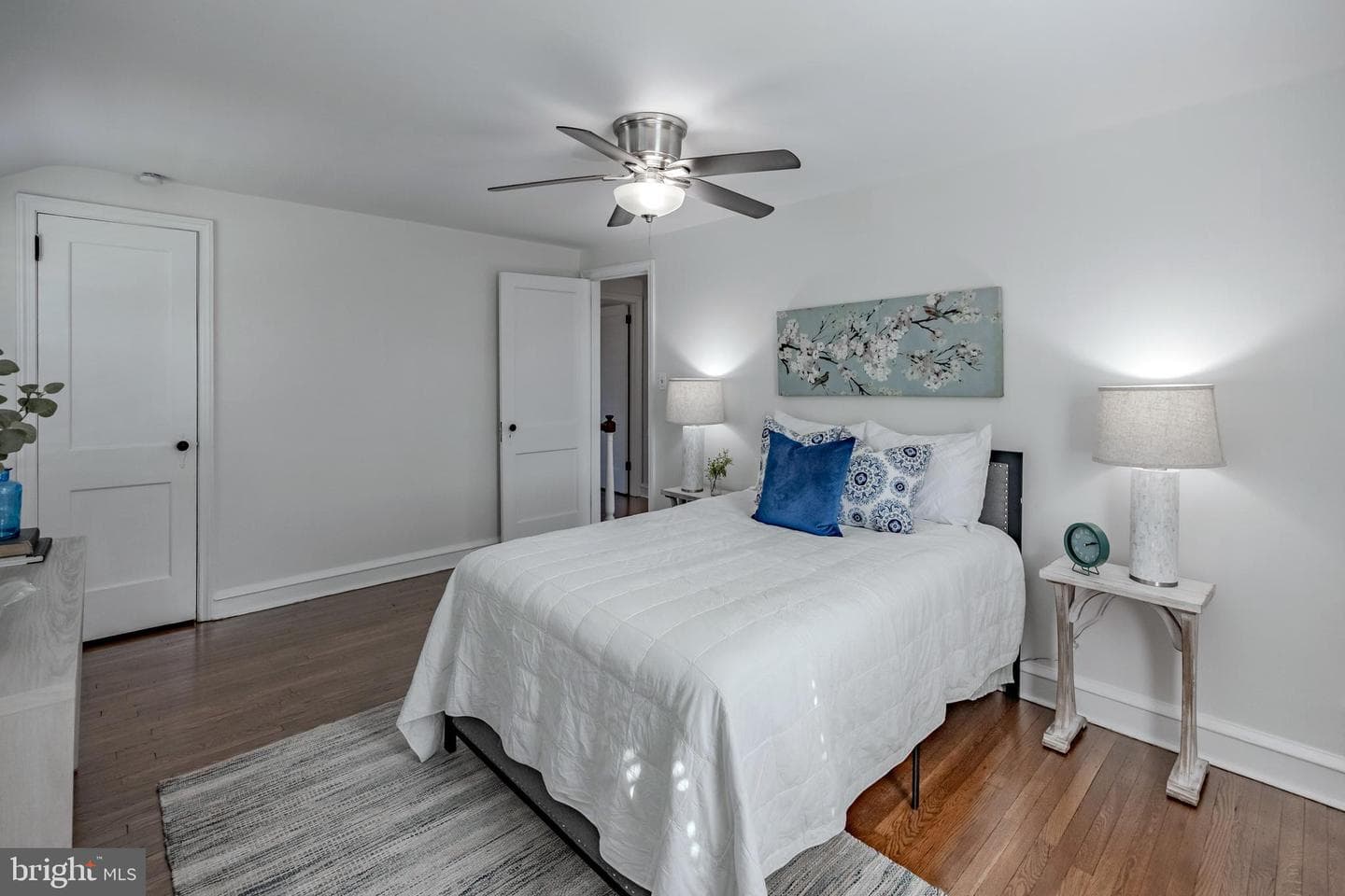 533 Achille Road photo 32