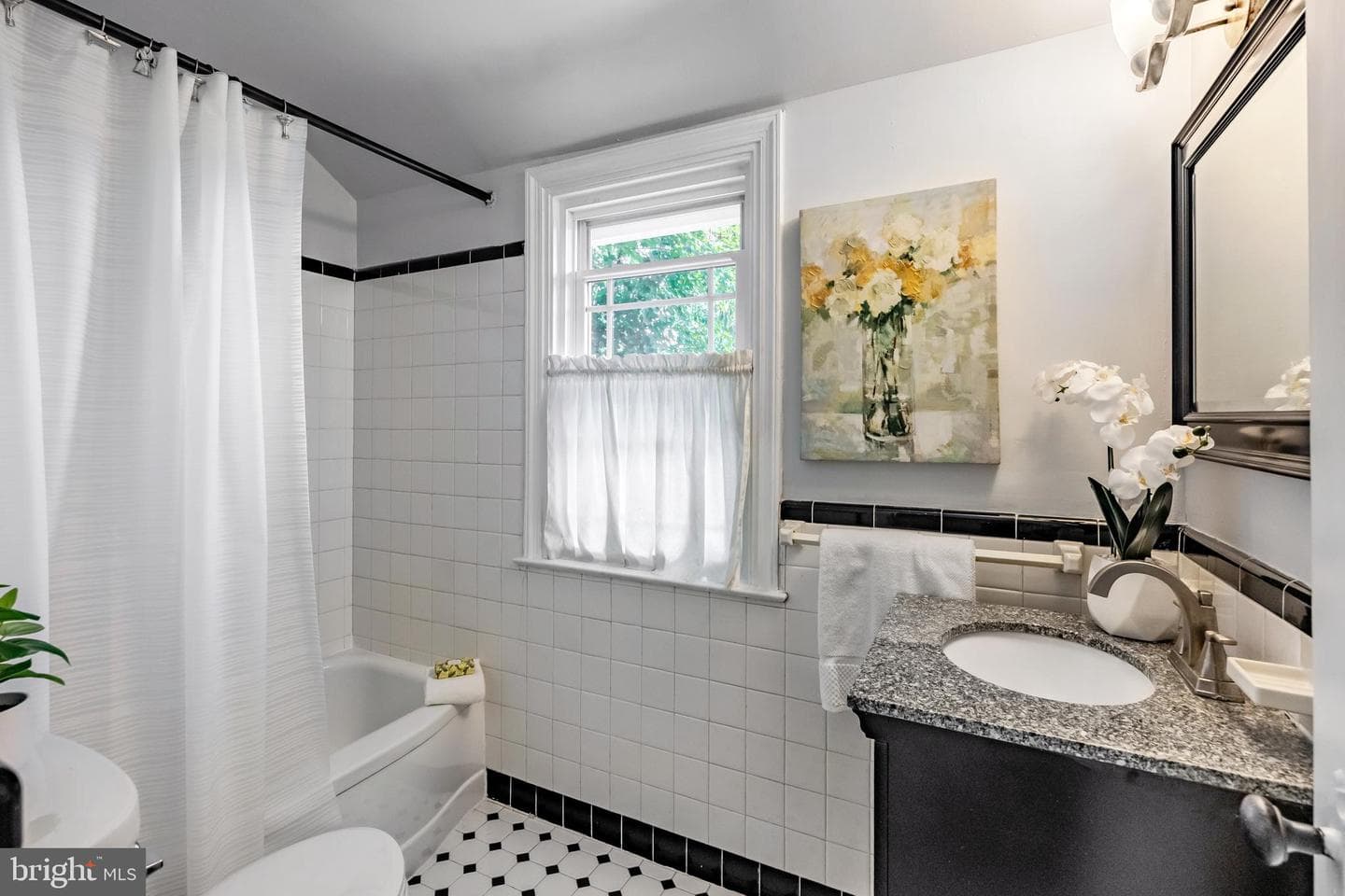 533 Achille Road photo 35