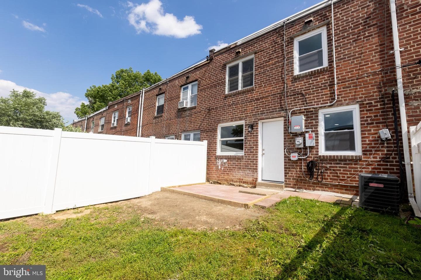 136 Chadwick Avenue photo 20