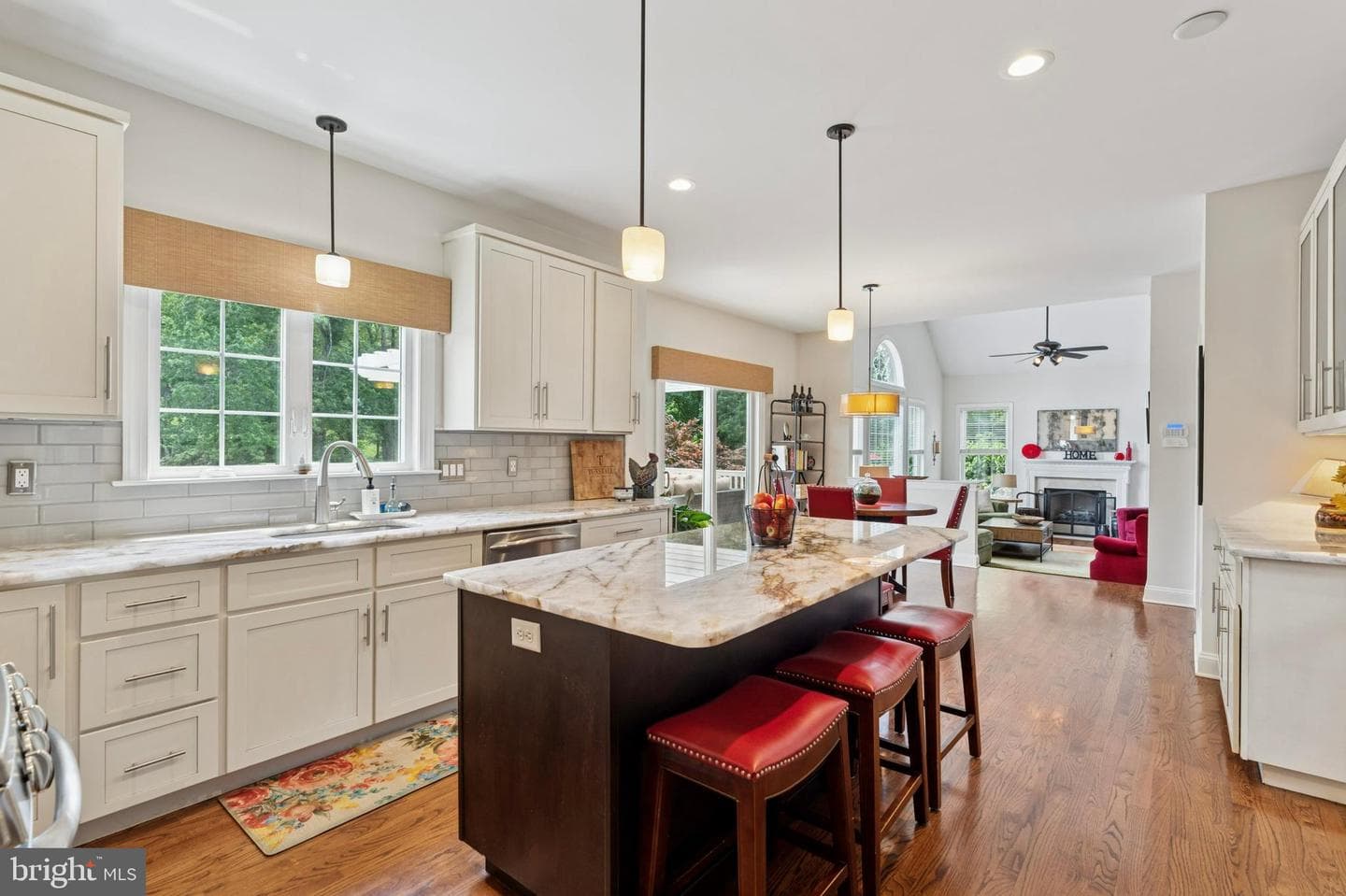 130 Andrien Road photo 8