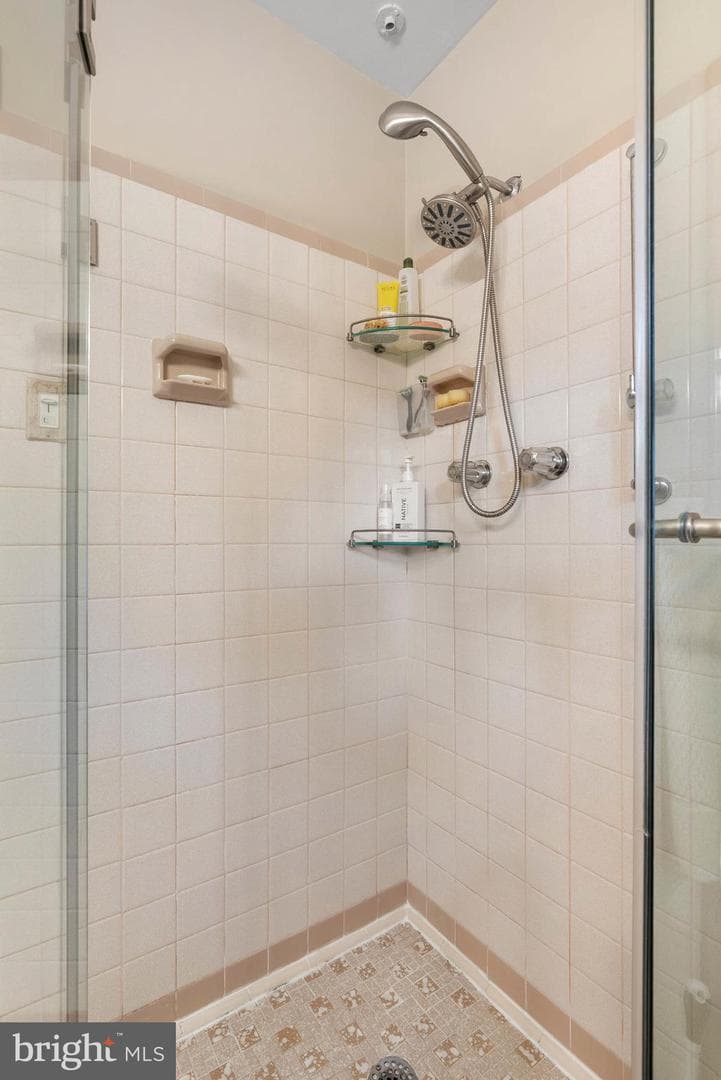 332 Franklin Avenue photo 62