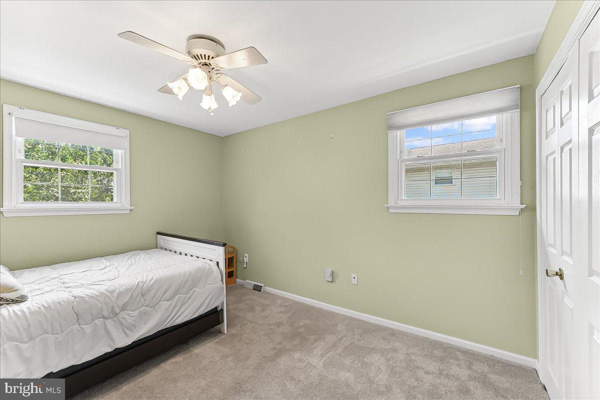 276 Hemlock Lane photo 28