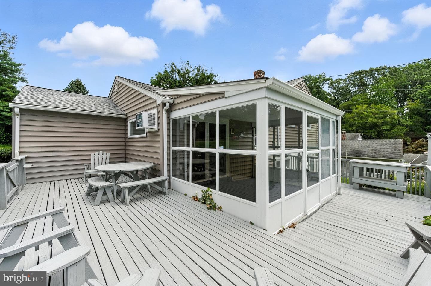 114 Woodview Lane photo 30