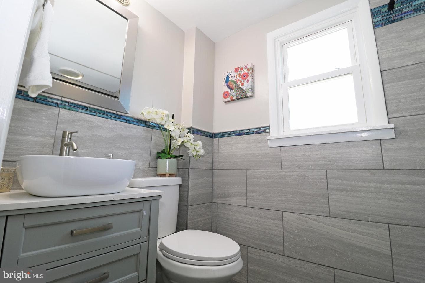 1551 Warwick Avenue photo 29