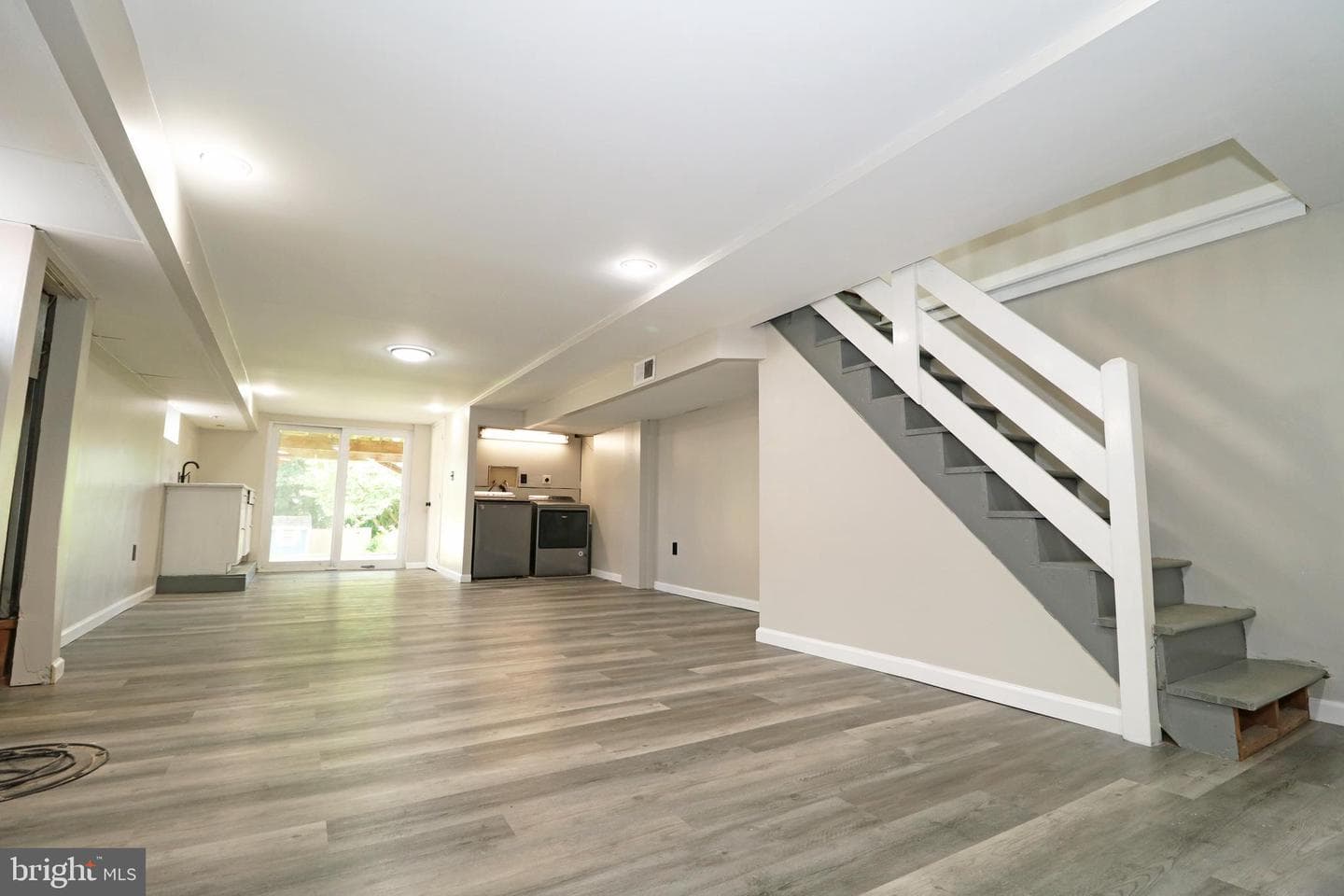 1551 Warwick Avenue photo 42