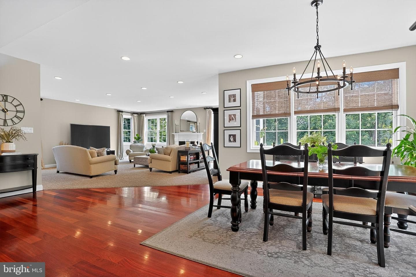 26 Carriage Drive photo 15